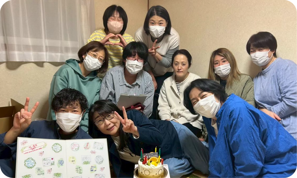 スタッフ集合写真